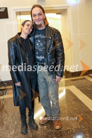  Vesna Čeh Rozman;  David Čeh, igralecRobin Hood, premiera mladinske predstave v SLG Celje