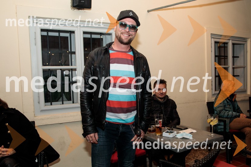  Tomi Meglič, glasbenik, pevec skupine Siddharta70 let - NIČ proti VEČnosti, koncert Andreja Šifrerja v Kranju