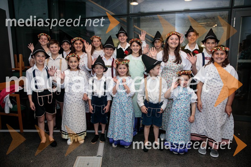 Družina Bajda iz Mendoze, Argentina70 let - NIČ proti VEČnosti, koncert Andreja Šifrerja v Kranju