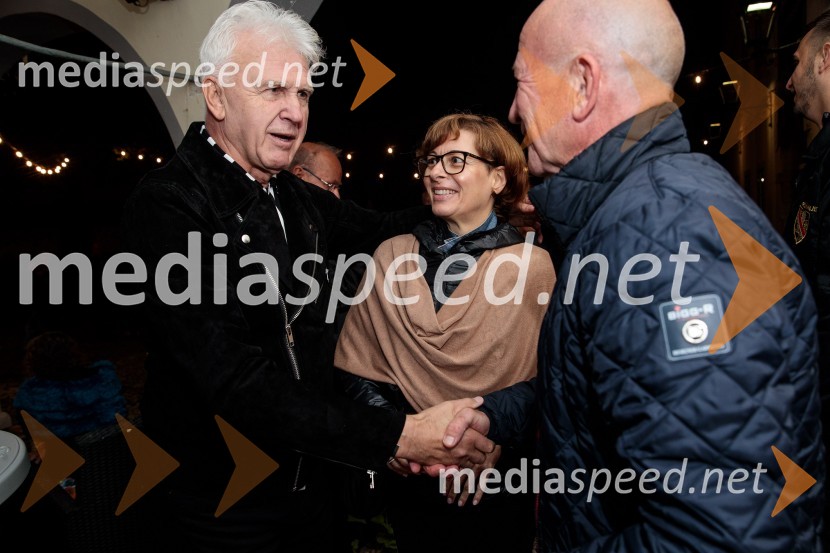  Andrej Šifrer, glasbenik;  ... ;  ... 70 let - NIČ proti VEČnosti, koncert Andreja Šifrerja v Kranju