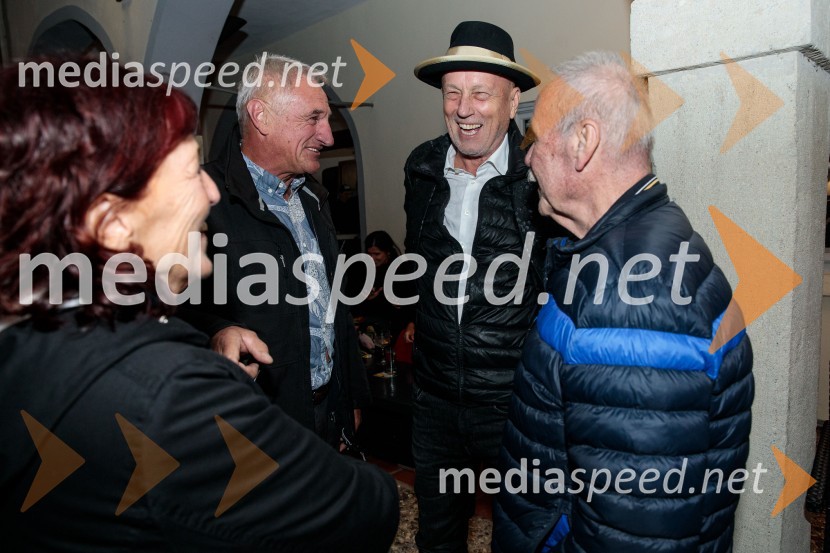  ... ;  ... ;  Vlado Kreslin, glasbenik;  ... 70 let - NIČ proti VEČnosti, koncert Andreja Šifrerja v Kranju