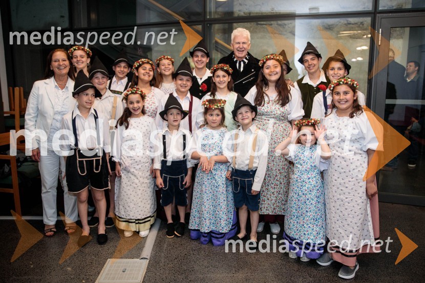  Andrej Šifrer, glasbenik70 let - NIČ proti VEČnosti, koncert Andreja Šifrerja v Kranju