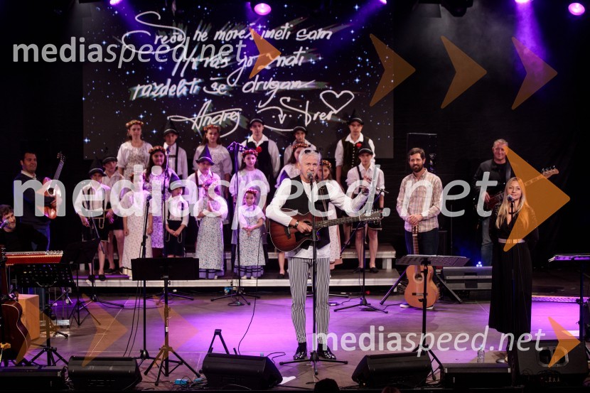  Andrej Šifrer, glasbenik70 let - NIČ proti VEČnosti, koncert Andreja Šifrerja v Kranju
