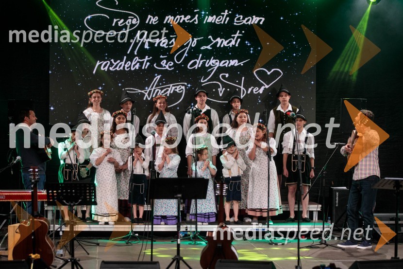 Zbor Škrjančki iz Mendoze, Argentina70 let - NIČ proti VEČnosti, koncert Andreja Šifrerja v Kranju