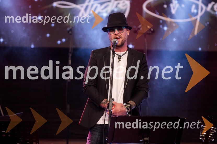  Tomi Meglič, glasbenik, pevec skupine Siddharta70 let - NIČ proti VEČnosti, koncert Andreja Šifrerja v Kranju