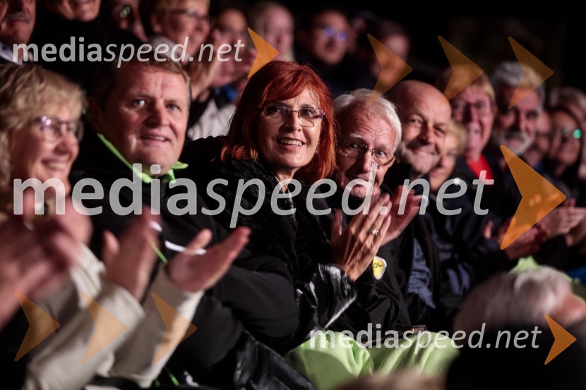  Darinka Pavlič Kamien, strokovnjakinja za komuniciranje; dr. Peter Kamien70 let - NIČ proti VEČnosti, koncert Andreja Šifrerja v Kranju