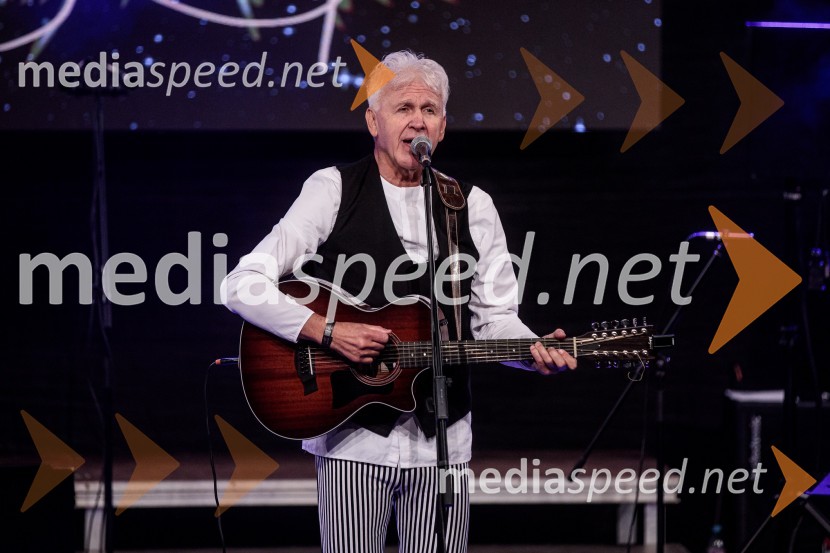  Andrej Šifrer, glasbenik70 let - NIČ proti VEČnosti, koncert Andreja Šifrerja v Kranju