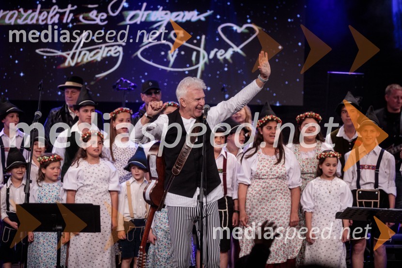  Andrej Šifrer, glasbenik70 let - NIČ proti VEČnosti, koncert Andreja Šifrerja v Kranju