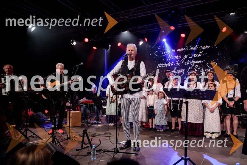  Andrej Šifrer, glasbenik70 let - NIČ proti VEČnosti, koncert Andreja Šifrerja v Kranju