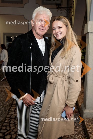  Andrej Šifrer, glasbenik;  Kora Šifrer, manekenka70 let - NIČ proti VEČnosti, koncert Andreja Šifrerja v Kranju