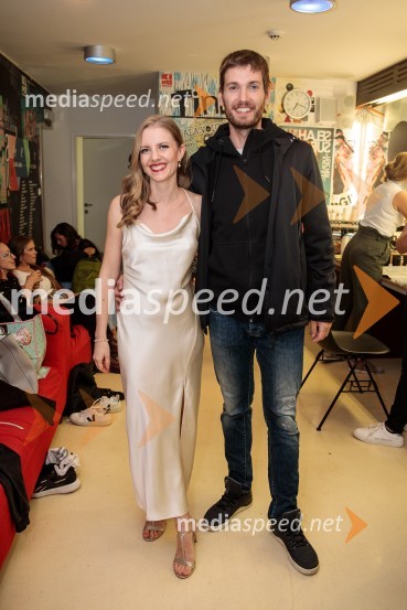  Lena Hribar  Škrlec, igralka;  Robert Korošec, igralecThe best of MGL & AGRFT koncert v Kino Šiška