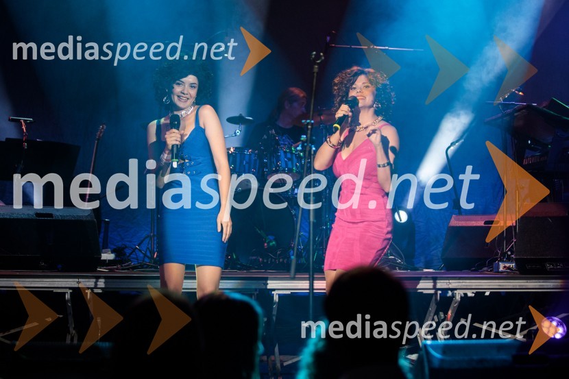 Lara Wolf Završnik, igralka;  Ana Pavlin, igralkaThe best of MGL & AGRFT koncert v Kino Šiška