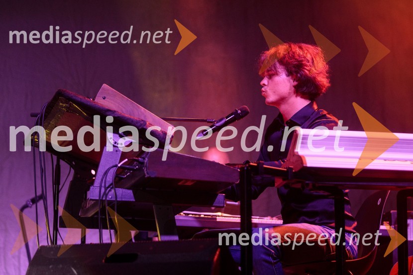  Nejc  Škofic, glasbenikThe best of MGL & AGRFT koncert v Kino Šiška