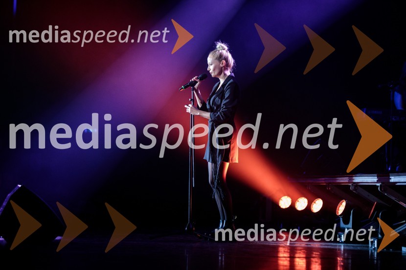  Viktorija Bencik Emeršič, igralkaThe best of MGL & AGRFT koncert v Kino Šiška