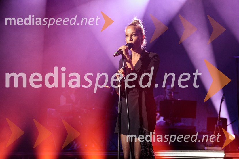  Viktorija Bencik Emeršič, igralkaThe best of MGL & AGRFT koncert v Kino Šiška