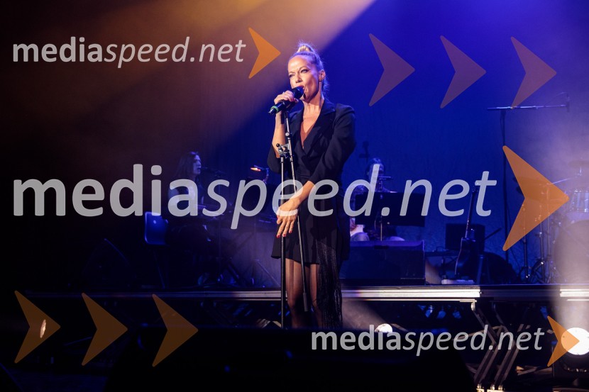  Viktorija Bencik Emeršič, igralkaThe best of MGL & AGRFT koncert v Kino Šiška