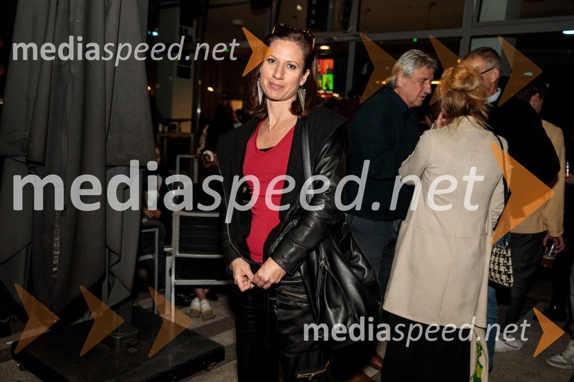  Sanja  Mlinar Marin, pevkaThe best of MGL & AGRFT koncert v Kino Šiška