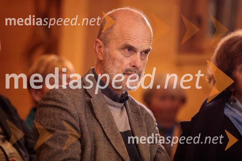 Iskrivo v živo, mag. Mirko Cigler v pogovoru s Ksenijo Horvat