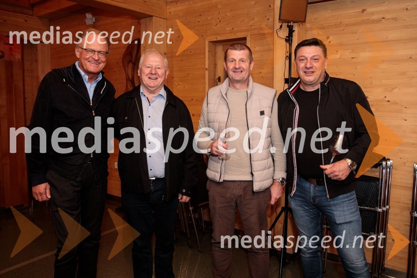  Janez  Škrabec, direktor Riko d.o.o.;  ... ;  ... ;  ... Iskrivo v živo, mag. Mirko Cigler v pogovoru s Ksenijo Horvat