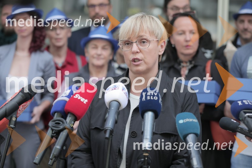  Nataša Pirc Musar, partnerica, direktorica in odvetnica, Pirc Musar odvetniška družba, kandidatka na predsedniških volitvah 2022Vložitev predsedniške kandidature Nataše Pirc Musar