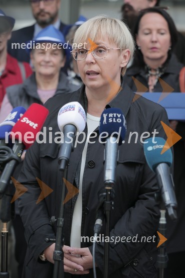  Nataša Pirc Musar, partnerica, direktorica in odvetnica, Pirc Musar odvetniška družba, kandidatka na predsedniških volitvah 2022Vložitev predsedniške kandidature Nataše Pirc Musar