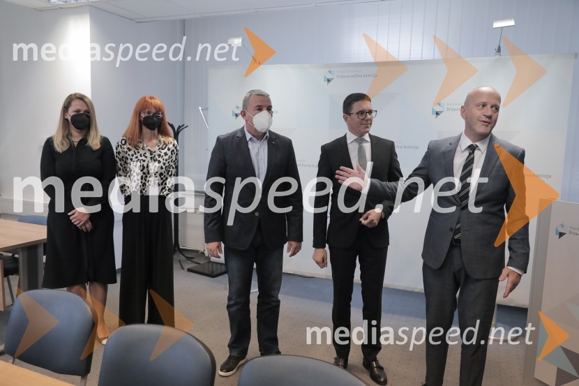 Vložitev predsedniške kandidature Nataše Pirc Musar