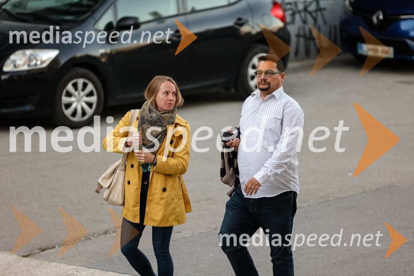  Neža  Adamič, Center Janeza Levca Ljubljana;  Boštjan Kotnik, Center Janeza Levca Ljubljana Pionirski dom otvoril sezono s predstavitvijo Pionirskega teatra