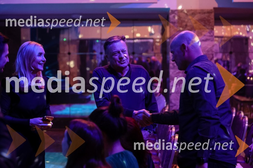  Barbara Murn Vrviščar, direktorica Pionirskega doma;  Zoran Janković, župan, Mestna občina LjubljanaPionirski dom otvoril sezono s predstavitvijo Pionirskega teatra