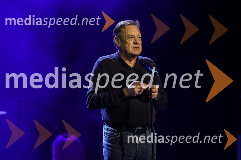  Zoran Janković, župan, Mestna občina LjubljanaPionirski dom otvoril sezono s predstavitvijo Pionirskega teatra