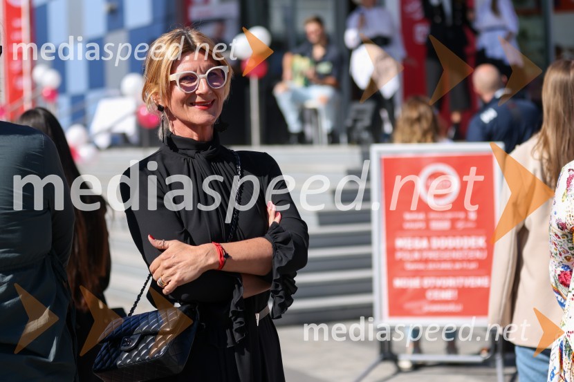  Maja Štamol Droljc, modna oblikovalkaOtvoritev trgovine Home and Cook v BTC Ljubljana