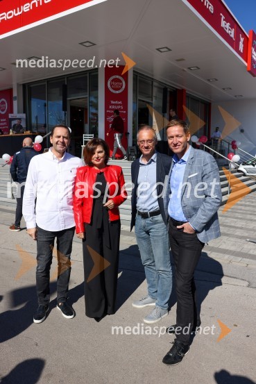  ... ;  Romana Kancler, direktorica SEB Slovenija d.o.o.;  ... ;  ... Otvoritev trgovine Home and Cook v BTC Ljubljana