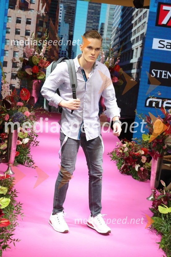  Alen Stoper, maneken za agencijo CyrusModelEuroparkova jesenska modna revija