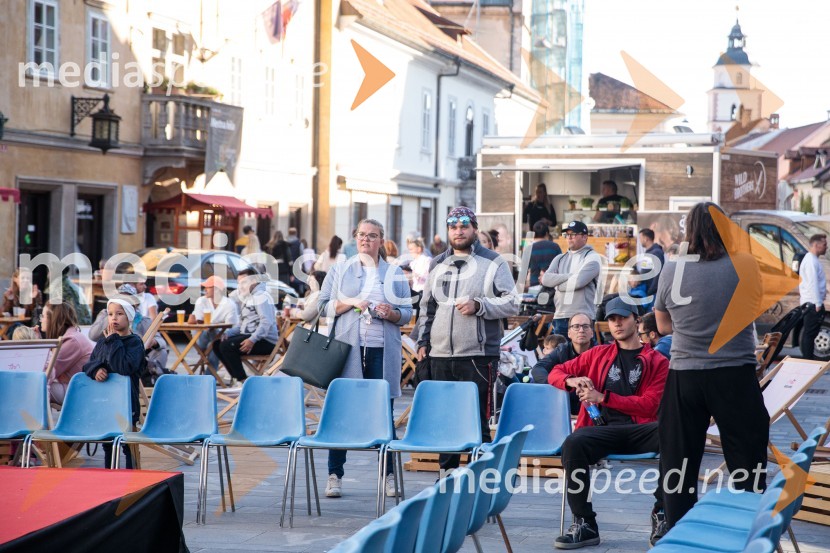 Modna revija in zaključek dogodka Kr`petek v Kranju