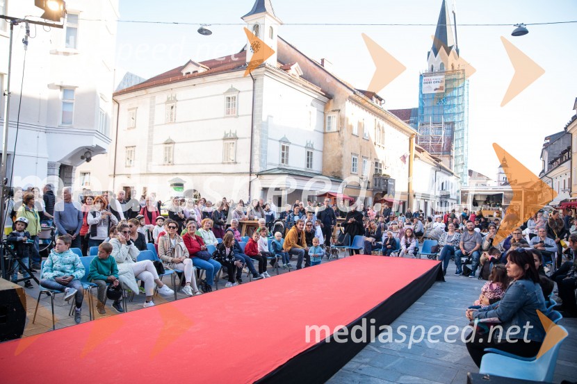 Modna revija in zaključek dogodka Kr`petek v Kranju