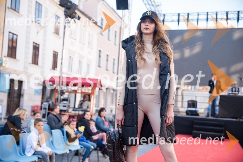 Modna revija in zaključek dogodka Kr`petek v Kranju