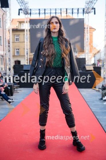 Modna revija in zaključek dogodka Kr`petek v Kranju