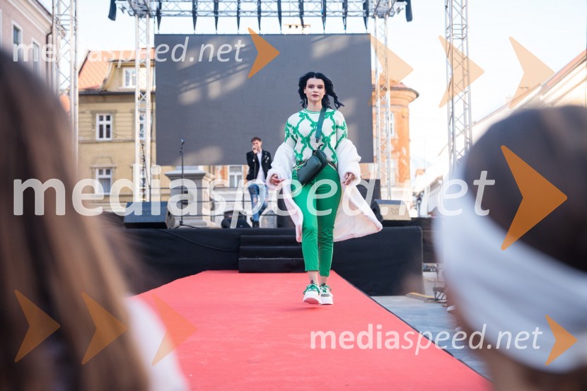 Modna revija in zaključek dogodka Kr`petek v Kranju