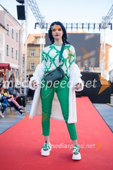 Modna revija in zaključek dogodka Kr`petek v Kranju
