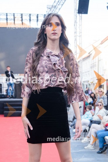 Modna revija in zaključek dogodka Kr`petek v Kranju