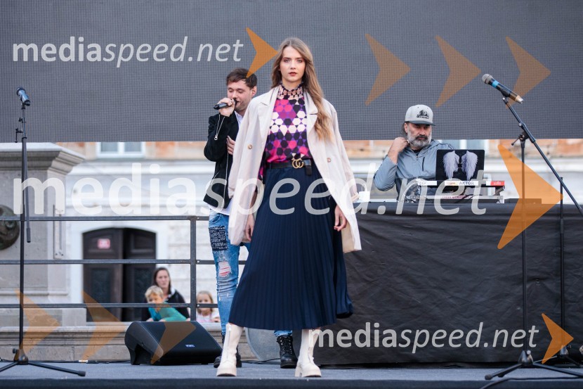 Modna revija in zaključek dogodka Kr`petek v Kranju
