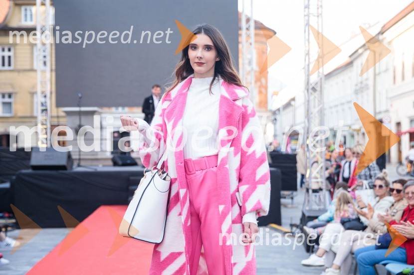Modna revija in zaključek dogodka Kr`petek v Kranju