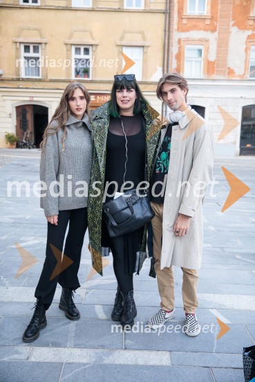  ... ;  Lea Behek, oblikovalka;  ... Modna revija in zaključek dogodka Kr`petek v Kranju