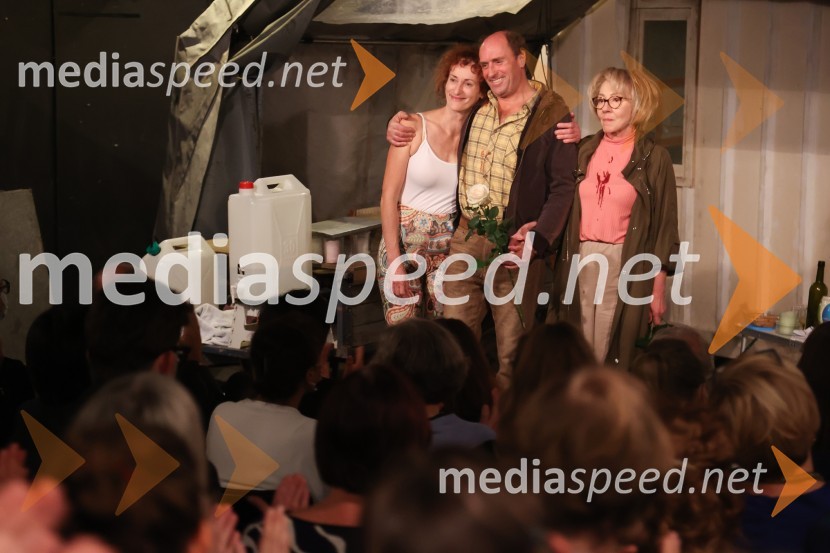  Saša  Pavček, igralka, Predsednica združenja dramskih umetnikov Slovenije, prejemnica Borštnikovega prstana;  Janez Škof, igralec;  Silva Čušin Povše, dramska igralkaOtroci, premiera drame