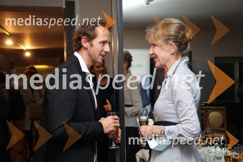  Laren  Polič Zdravič, glasbenik in igralec;  ... Otroci, premiera drame