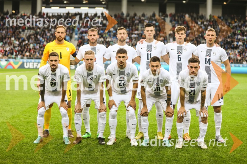  Petar Stojanović, nogometaš, GNK Dinamo Zagreb;  Jan Oblak, nogometaš, Atletico Madrid;  Žan  Karničnik, nogometaš;  Miha Blažič, nogometaš, NK Domžale;  Adam Gnezda Čerin, nogometaš, NK Domžale;  Andraž Šporar, nogometaš, ŠK Slovan Bratislava;  Benjamin Šeško, nogometaš;  Gregor  Sikošek, nogometaš, NK Maribor;  Jaka Bijol, nogometaš, PFC CSKA Moskva;  Benjamin Verbič, nogometaš, Dinamo Kijev;  Jasmin Kurtić, nogometaš, SpalLiga Narodov, Slovenija - Norveška