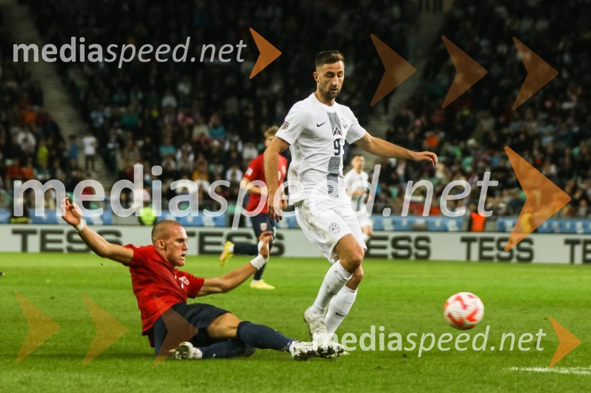  ... ;  Andraž Šporar, nogometaš, ŠK Slovan BratislavaLiga Narodov, Slovenija - Norveška