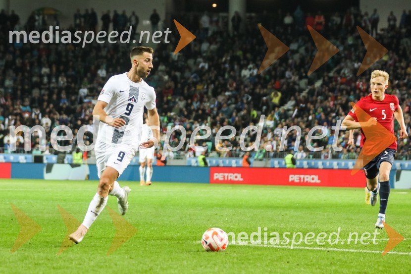  Andraž Šporar, nogometaš, ŠK Slovan Bratislava;  ... Liga Narodov, Slovenija - Norveška