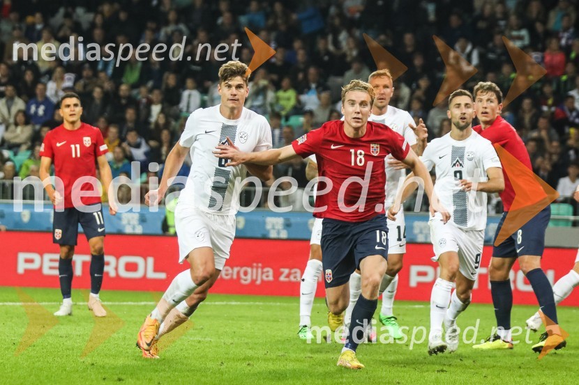  Jaka Bijol, nogometaš, PFC CSKA Moskva;  ... ;  Jasmin Kurtić, nogometaš, Spal;  Andraž Šporar, nogometaš, ŠK Slovan Bratislava;  ... Liga Narodov, Slovenija - Norveška