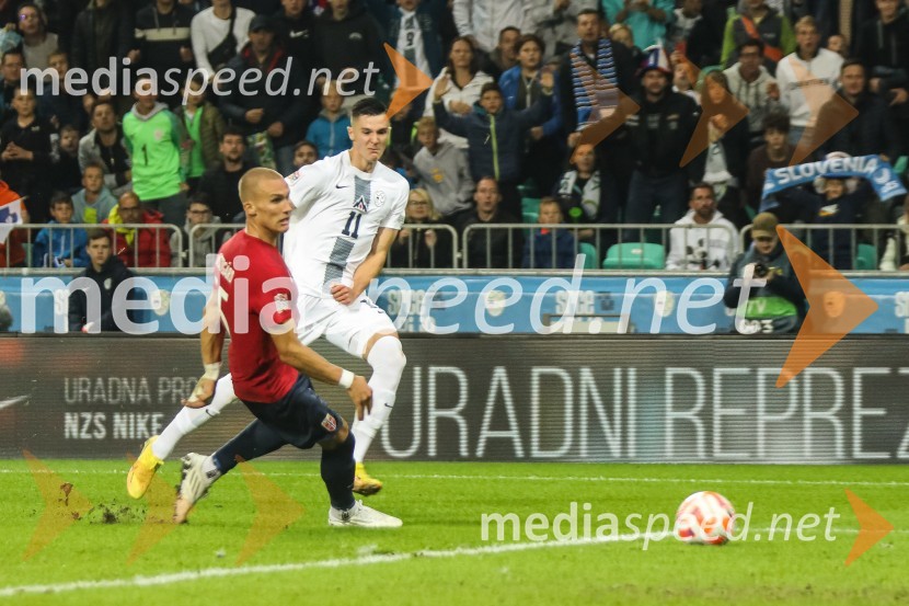  ... ;  Benjamin Šeško, nogometašLiga Narodov, Slovenija - Norveška