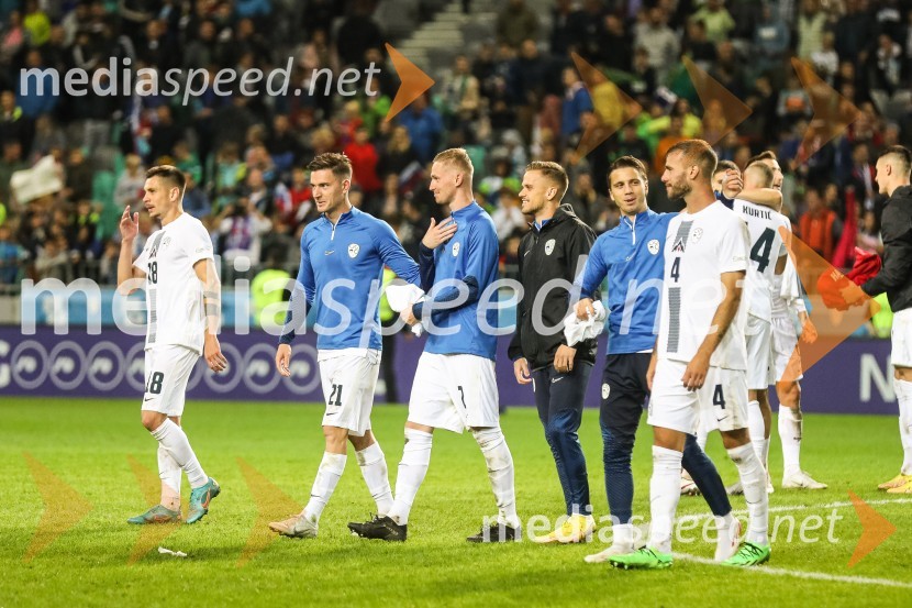  Gregor  Sikošek, nogometaš, NK Maribor;  ... ;  ... ;  ... ;  Luka Zahovič, nogometaš ;  Miha Blažič, nogometaš, NK DomžaleLiga Narodov, Slovenija - Norveška